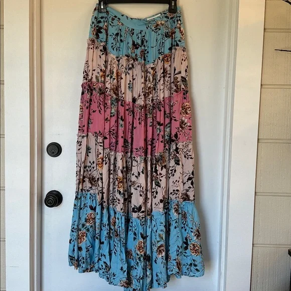 L'Atiste By Amy Boho Maxi Skirt Floral Tiered spring pink blue size medium - Picture 1 of 5